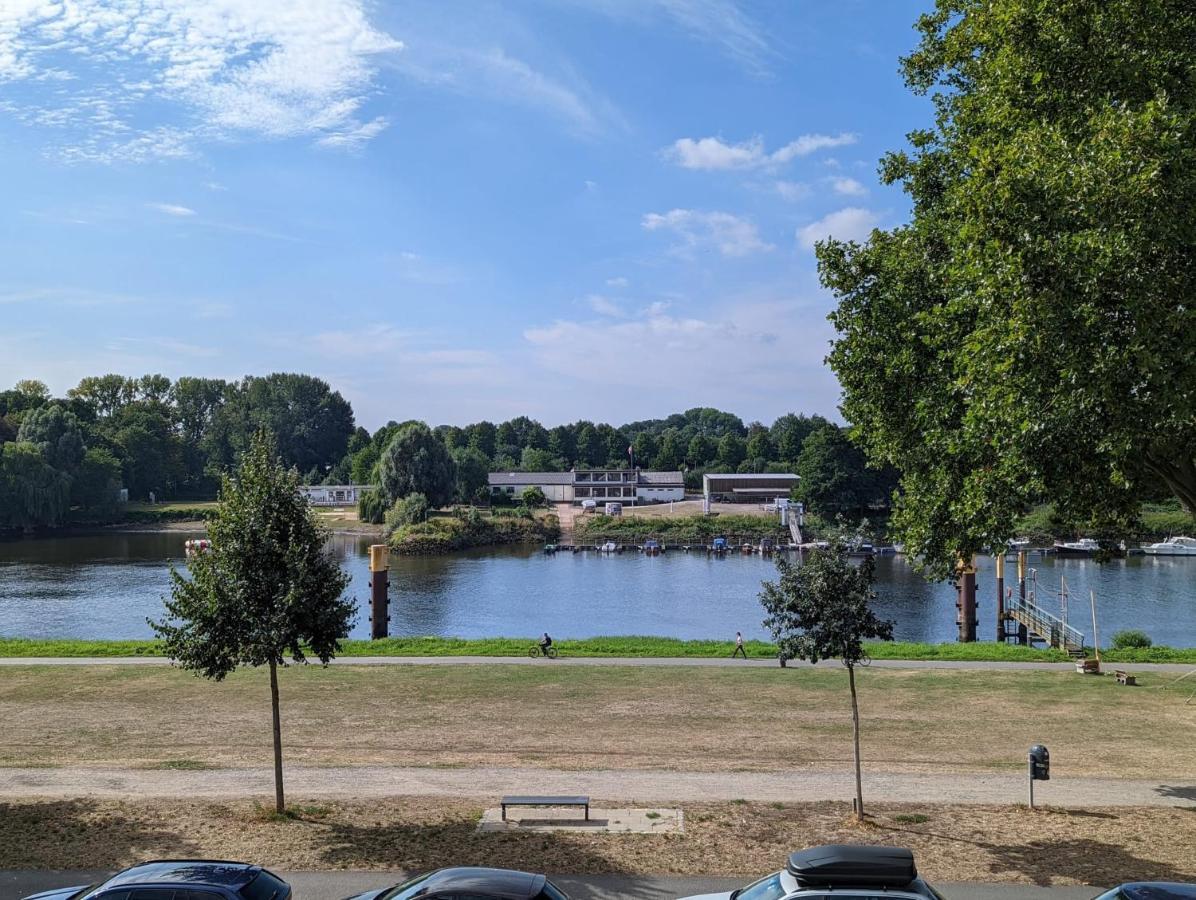 Homey Apartments - Riverside - Mit Weserblick Und Parkplatz Bremen Eksteriør billede